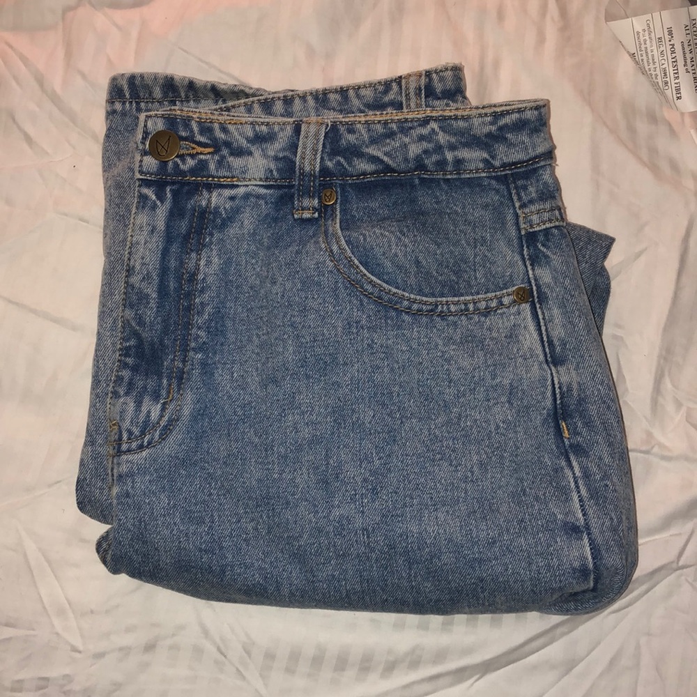 Mom jeans